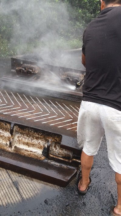 【超高壓疏通清洗機(jī),超高壓防爆清洗機(jī),冷熱水高壓清洗機(jī)。】- 